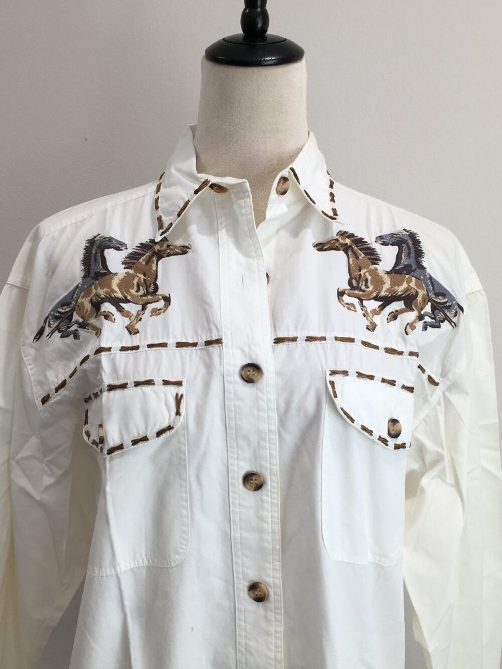 CAMBRIDGE DRY GOODS Horse Embroidery Stitching Western Oversized Button Shirt - Picture 4 of 13